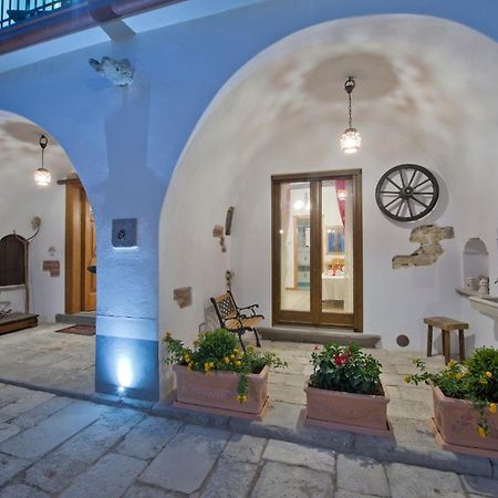 アジェーロラ Il Casale Del Generale Bed & Breakfast エクステリア 写真