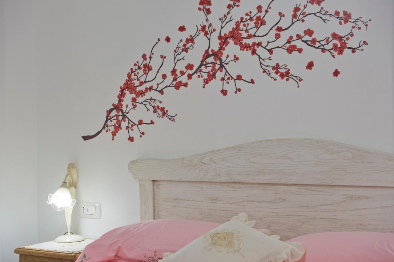 アジェーロラ Il Casale Del Generale Bed & Breakfast エクステリア 写真
