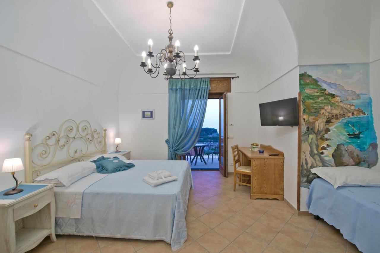 アジェーロラ Il Casale Del Generale Bed & Breakfast エクステリア 写真