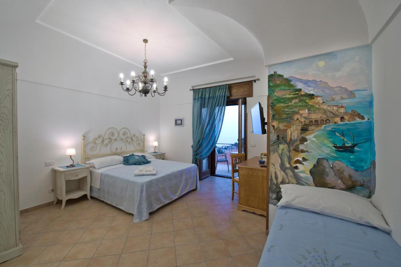 アジェーロラ Il Casale Del Generale Bed & Breakfast エクステリア 写真